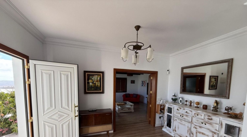 Лас-Пальмас - Тегисе - 247m2