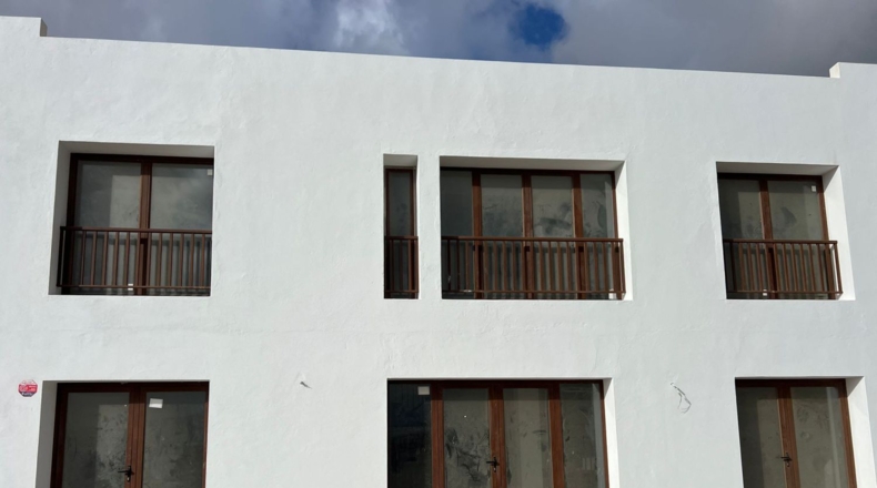 Лас-Пальмас - San Bartolomé - 3423m2