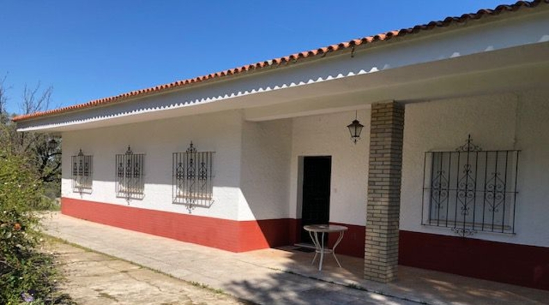 Sevilla - El Castillo de las Guardas - 18000m2