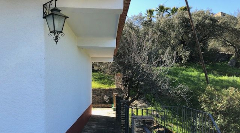 Sevilla - El Castillo de las Guardas - 18000m2