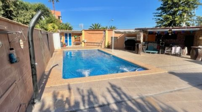 Sevilla - Dos Hermanas - 700m2
