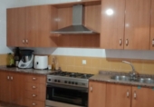 Дом с участком на продажу в городе Pilas. Фото