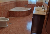 Xalet independent amb terreny en venda a Carmona ref.: TR347184 foto