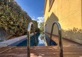 Дом с участком на продажу в городе Cambrils. Фото