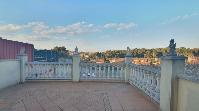 Tarragona - els Pallaresos - 818m2