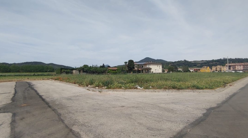 Gerona - Bescanó - 2357m2