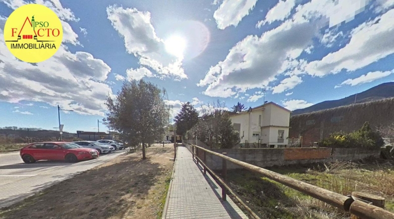 Gerona - la Cellera de Ter - 1200m2