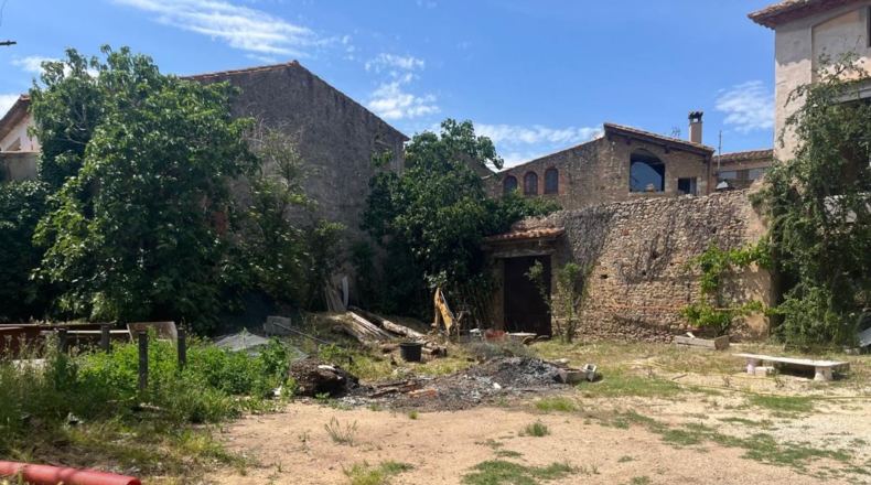 Girona - Sant Joan de Mollet - 1000m2