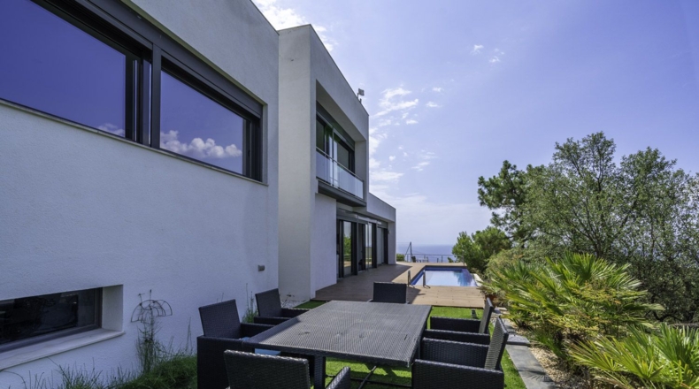 Жирона - Lloret de Mar - 1173m2