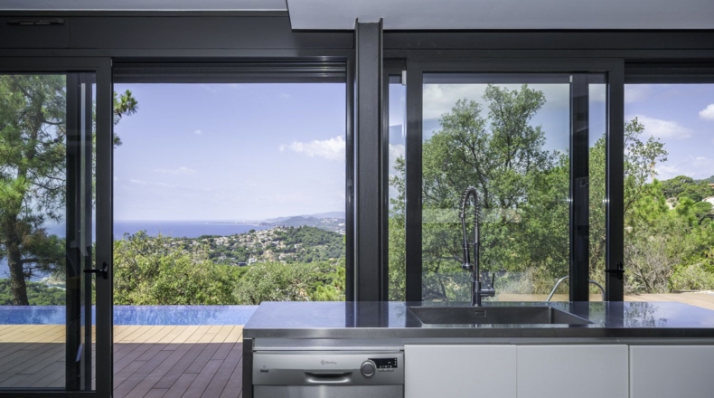 Жирона - Lloret de Mar - 1173m2