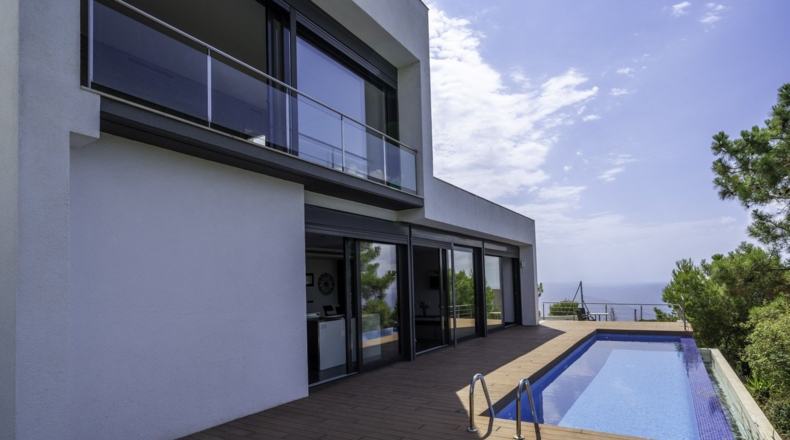 Жирона - Lloret de Mar - 1173m2