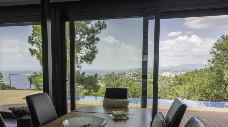 Жирона - Lloret de Mar - 1173m2
