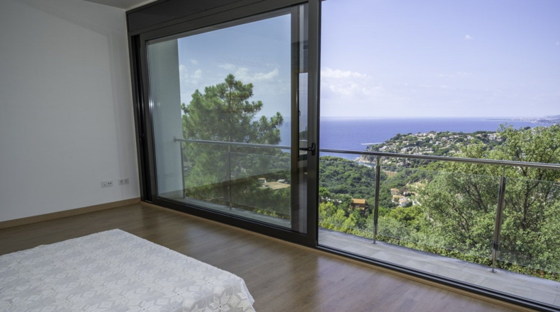 Жирона - Lloret de Mar - 1173m2