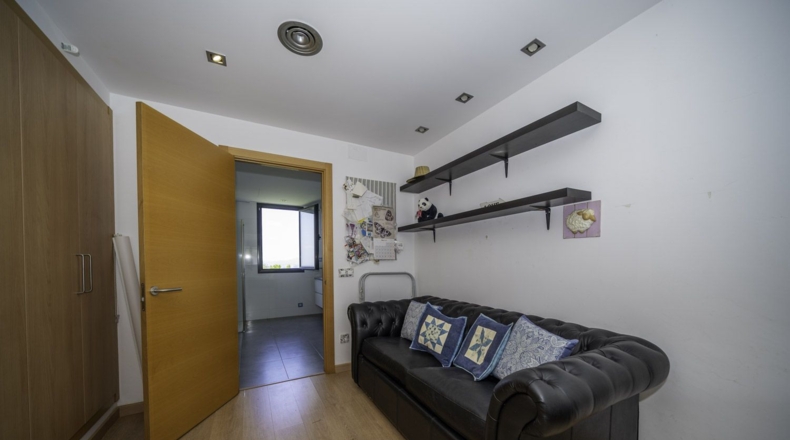 Жирона - Lloret de Mar - 1173m2