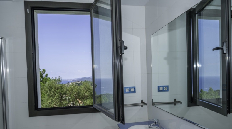 Жирона - Lloret de Mar - 1173m2