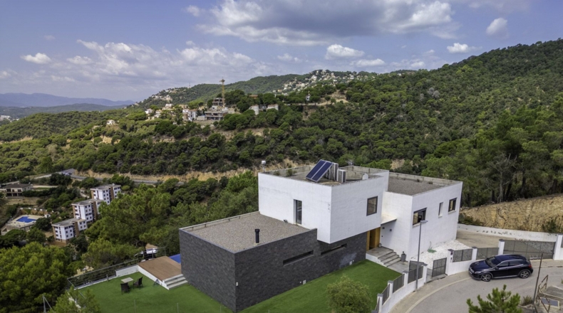 Жирона - Lloret de Mar - 1173m2