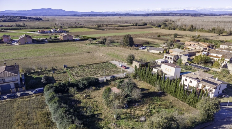Gerona - Flaçà - 4179m2