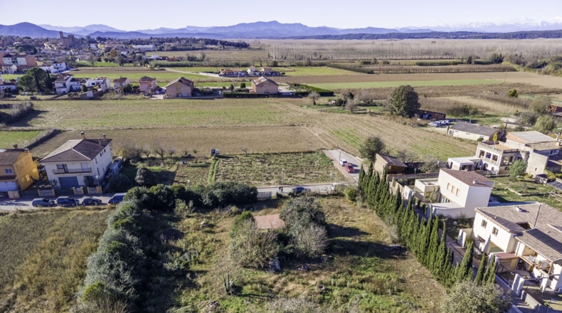 Gerona - Flaçà - 4179m2