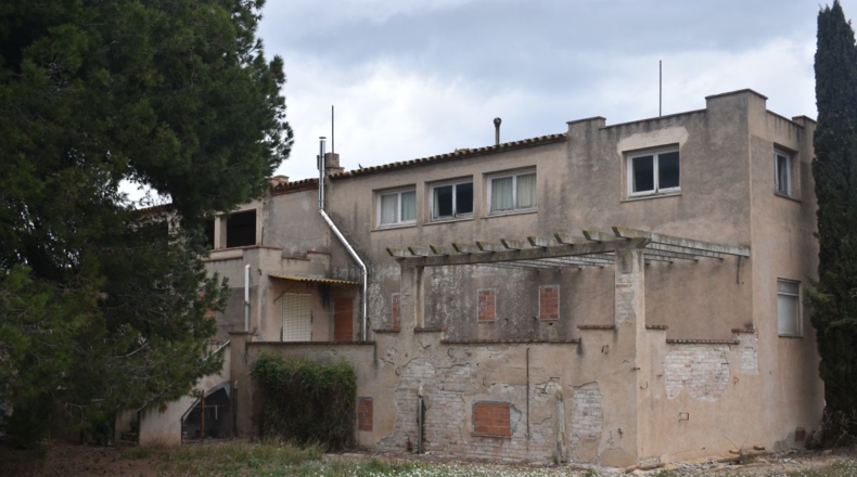Gerona - Bellcaire d'Empordà - 1350m2