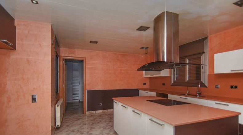Barcelona - Pineda de Mar - 600m2