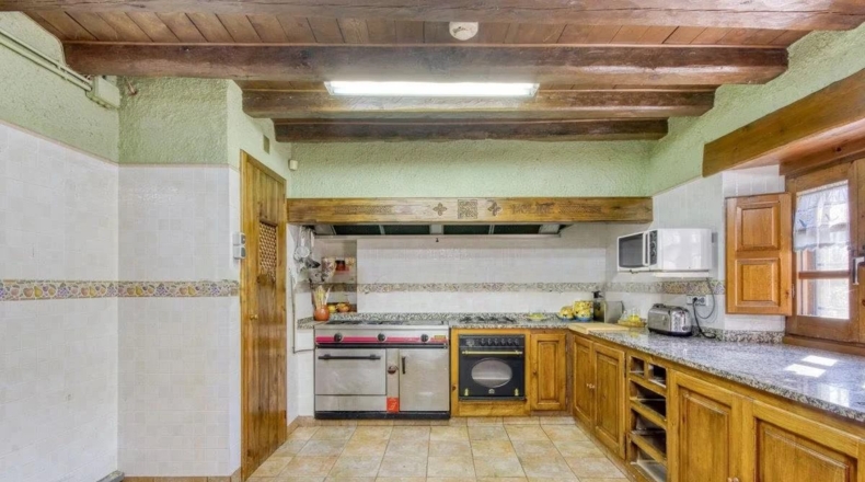 Barcelona - Berga - 50000m2