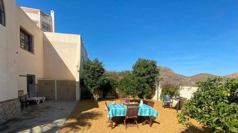 Almeria - El Palmeral - 360m2