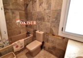 Отдельно стоящий дом с участком на продажу в городе Мохакар. Фото