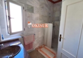 Отдельно стоящий дом с участком на продажу в городе Мохакар. Фото