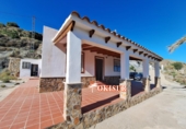 Xalet independent amb terreny en venda a Mojácar ref.: TR35840 foto