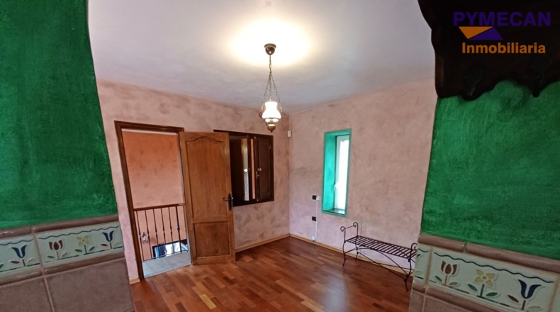 Santa Cruz de Tenerife - La Esperanza - 2200m2