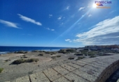 Xalet independent amb terreny en venda a Granadilla de Abona ref.: TR372556 foto