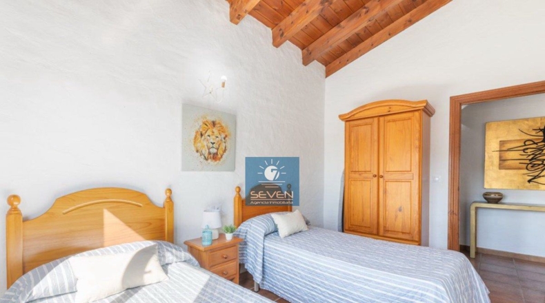 Granada - Velilla-Taramay - 10000m2
