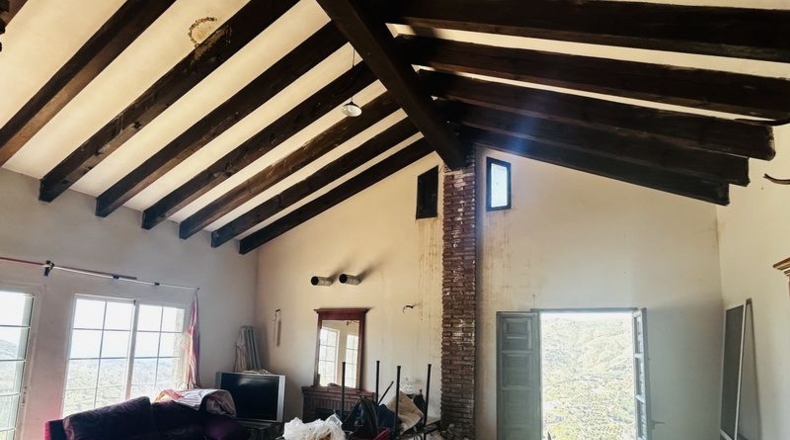 Granada - Almuñécar - 13700m2