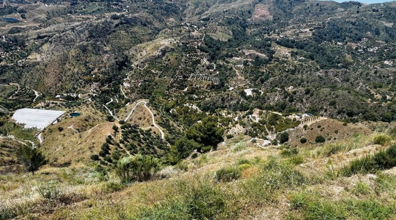 Granada - Almuñécar - 13700m2