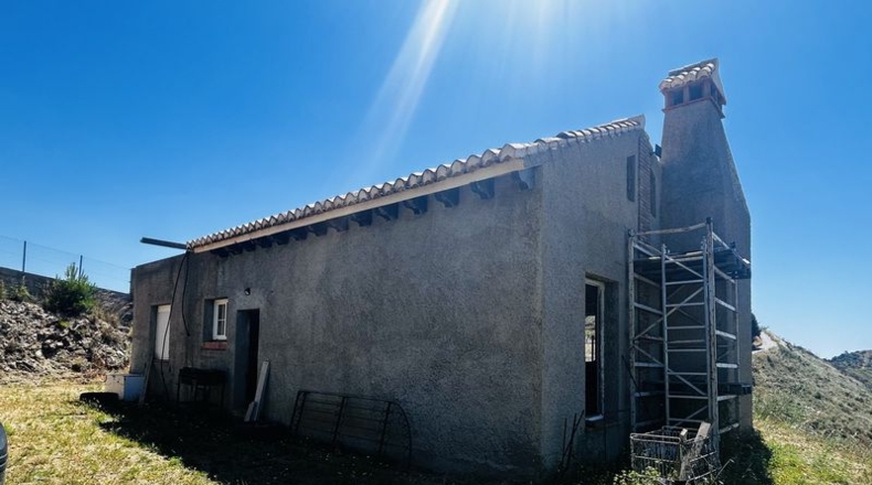 Granada - Almuñécar - 13700m2