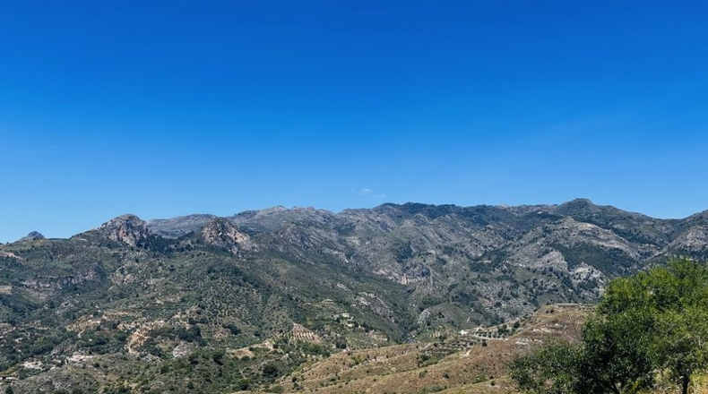 Granada - Almuñécar - 13700m2