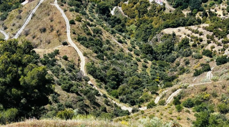 Granada - Almuñécar - 13700m2