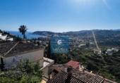Chalet independiente con terreno en venta en la España, Almuñécar, ref: TR254744 foto