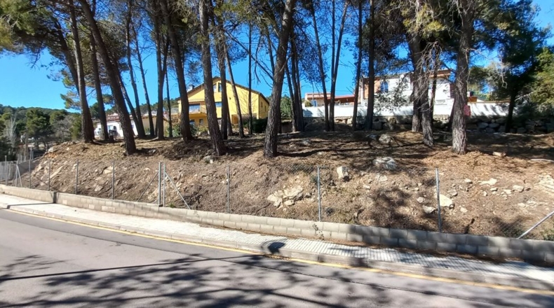 Barcelona - Corbera de Llobregat - 700m2