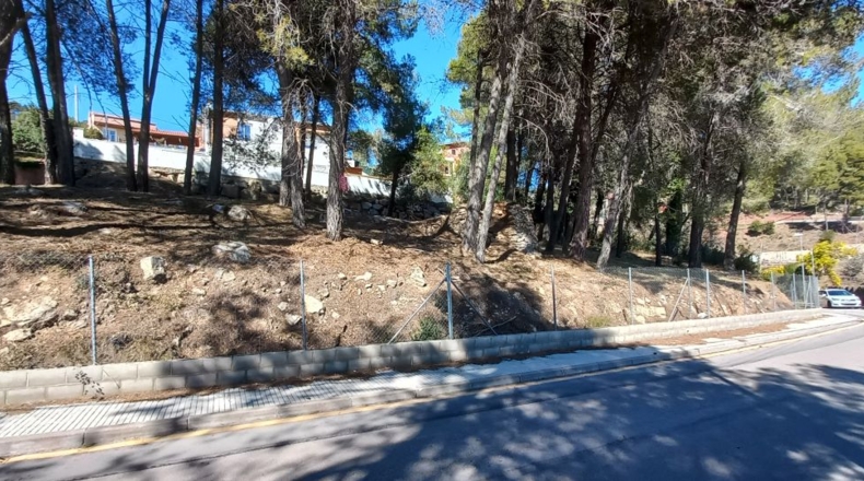 Barcelona - Corbera de Llobregat - 700m2