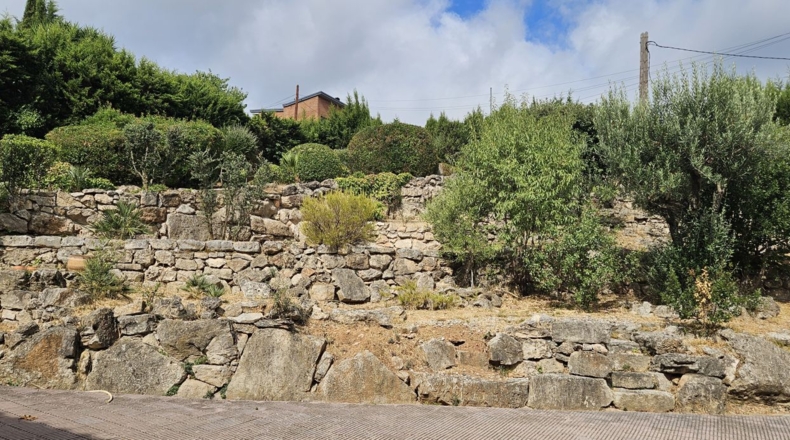 Barcelona - Corbera de Llobregat - 1850m2