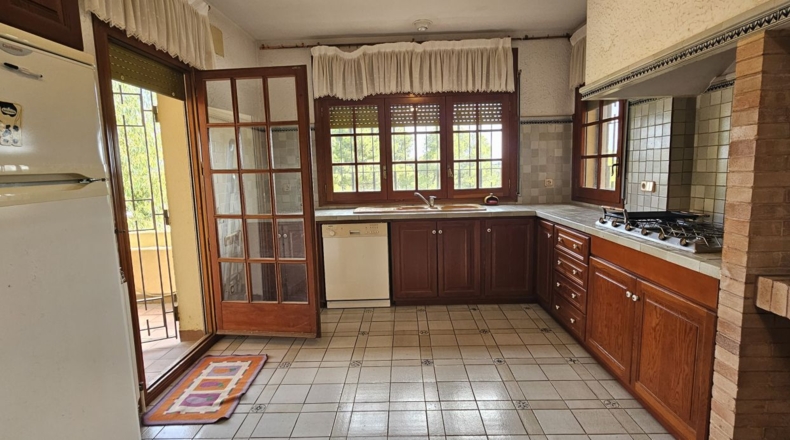 Barcelona - Corbera de Llobregat - 1850m2