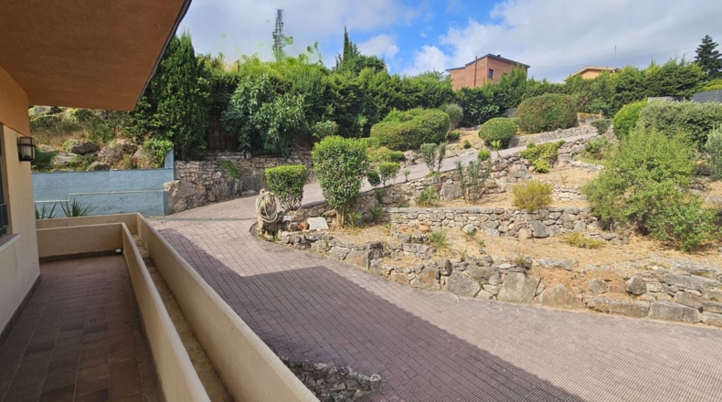 Barcelona - Corbera de Llobregat - 1850m2