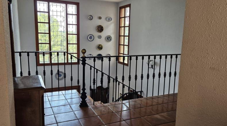 Barcelona - Corbera de Llobregat - 1850m2