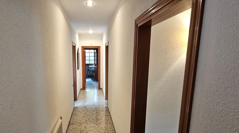 Barcelona - Corbera de Llobregat - 1850m2