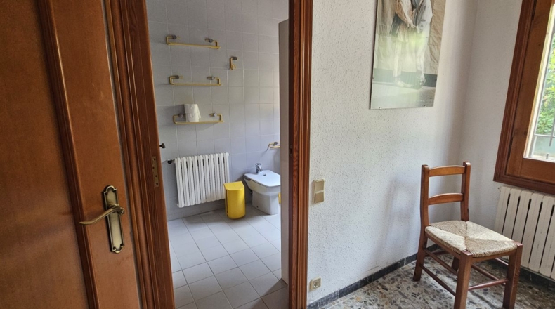 Barcelona - Corbera de Llobregat - 1850m2