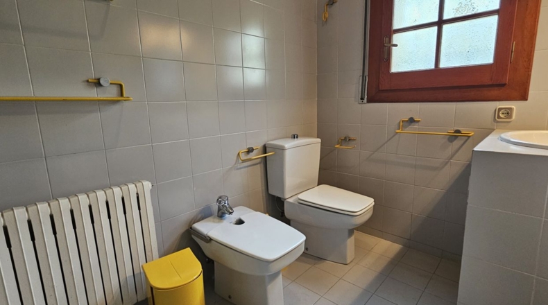 Barcelona - Corbera de Llobregat - 1850m2