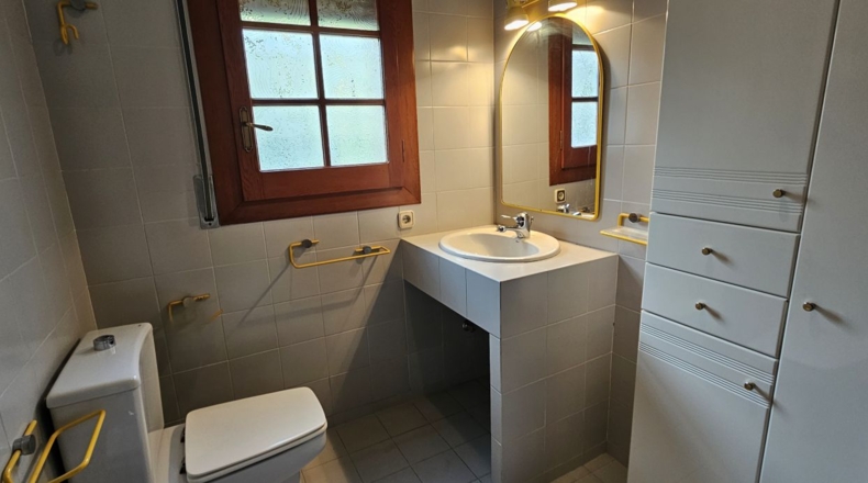 Barcelona - Corbera de Llobregat - 1850m2