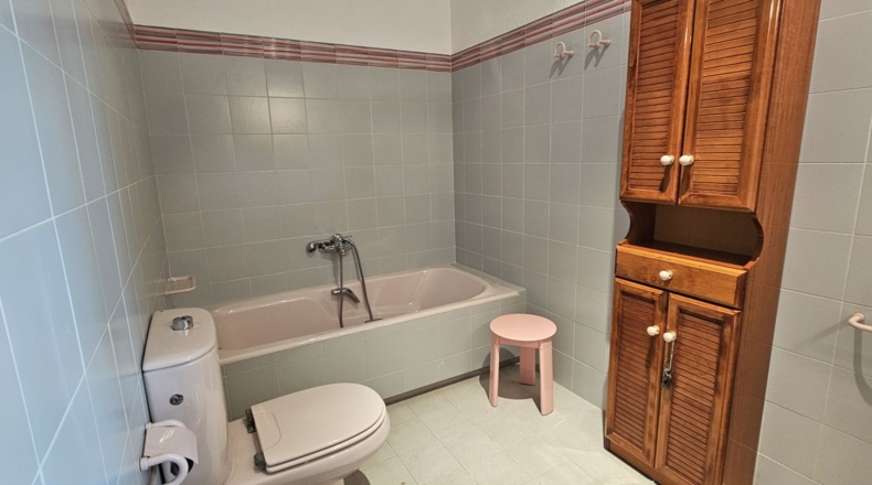 Barcelona - Corbera de Llobregat - 1850m2
