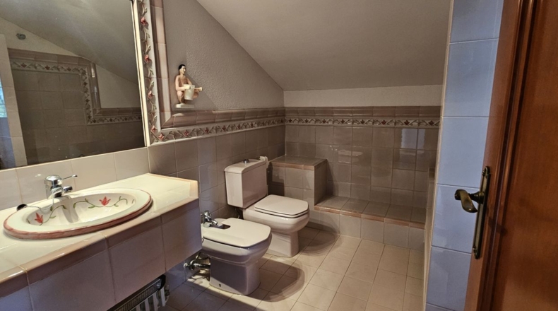 Barcelona - Corbera de Llobregat - 1850m2